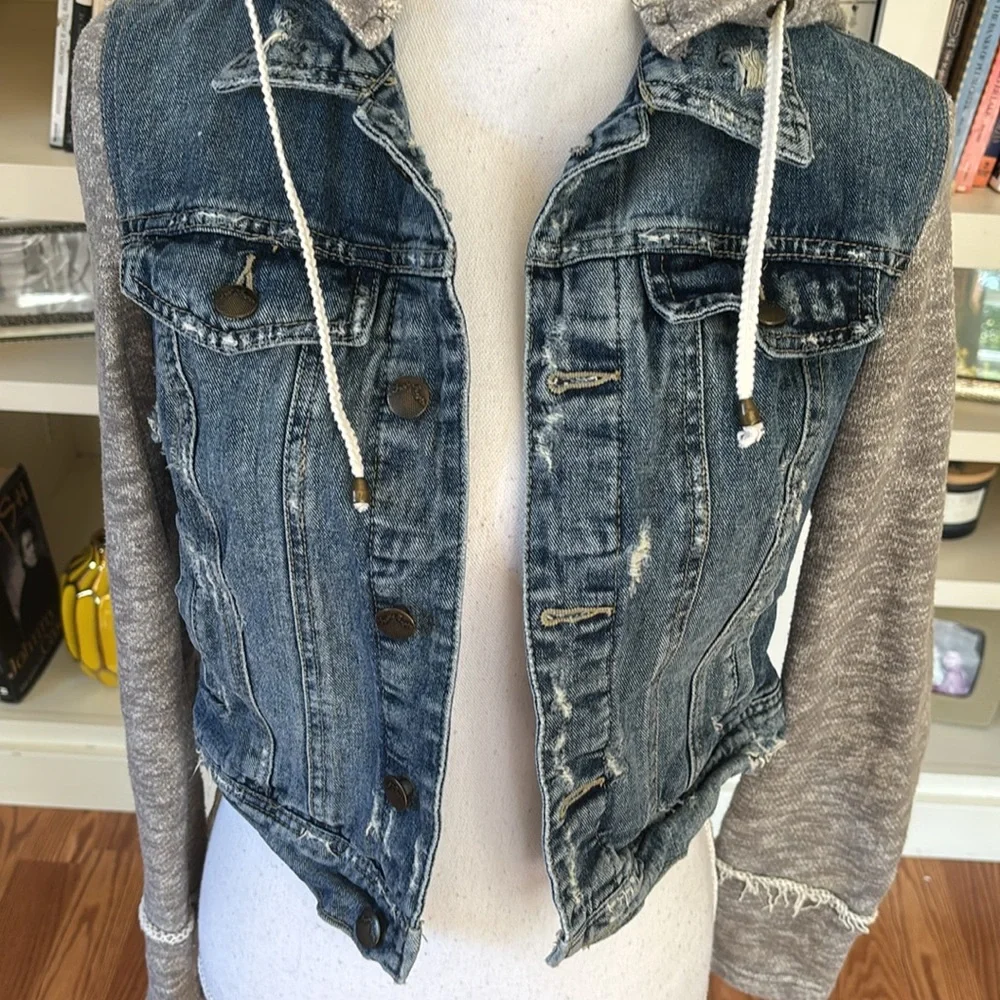 Free People Distressed Denim Hoodie Sweatshirt Jacket Size XS - Picture 2 of 10